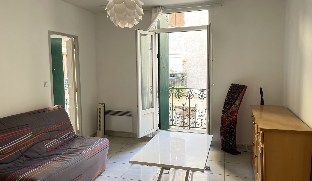 sallon montagnac apartement