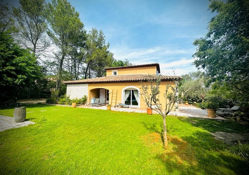 FACADE EST-min